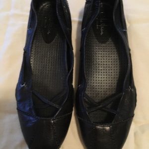 COLE HAAN WOMEN'S BLACK NIKE AIR BALLET FLAT